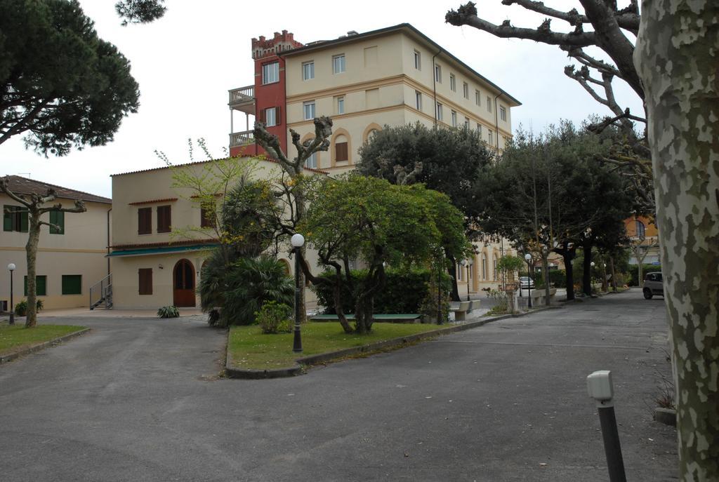 Re Versiliana Hotel Marina di Pietrasanta Extérieur photo